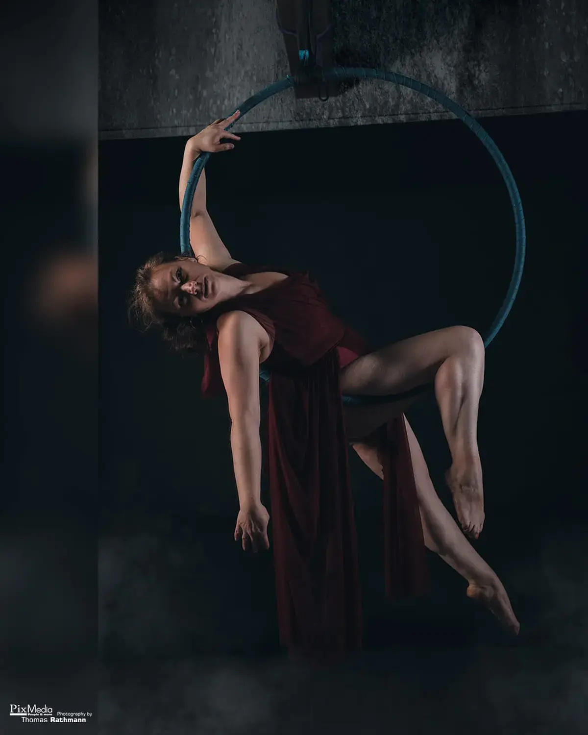 Luftakrobatik-Schule Phönix - Akrobatin